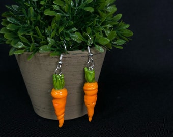 Boucles d'oreilles carottes en verre perles au chalumeau bijoux mignons faits à la main décor portable végétal végétarien