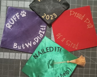 Conjunto personalizado de gorro y pajarita de graduación para perros