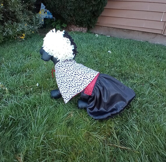 Cruella deville and clearance dog costume