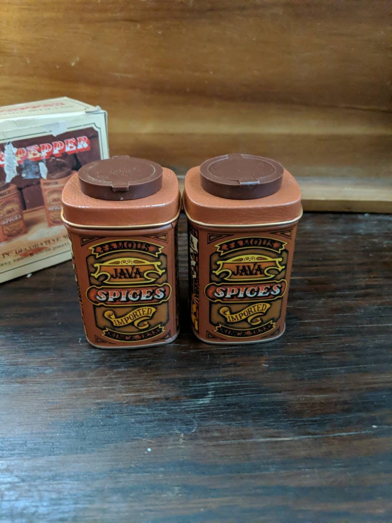 Vintage Java Spices NOS Salt and Pepper Shakers Japan Original Box image 2