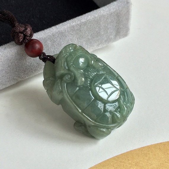 Natural Jade A Jadeite Zodiac Protector Deity Amulet Pendant
