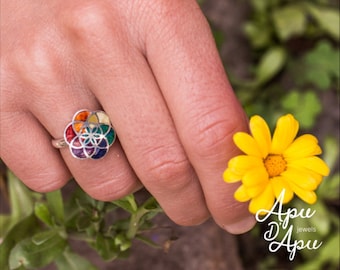 flower of life silver ring with 7 chakra stones colors sacred geometry pattern sizable ring from Peru perfect gift for yoga lover