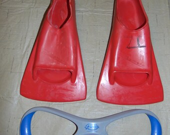 FINIS Zoomers Training Swim Fins Size G Men 10 - 11 1/2, Female 11 - 12 1/2