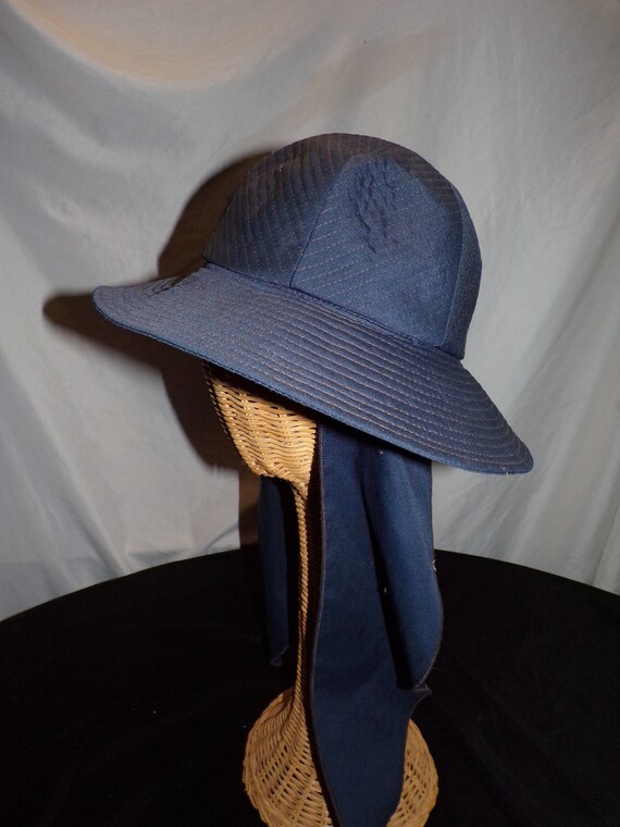 Betmar Blue Bucket Style Sun Hat With 