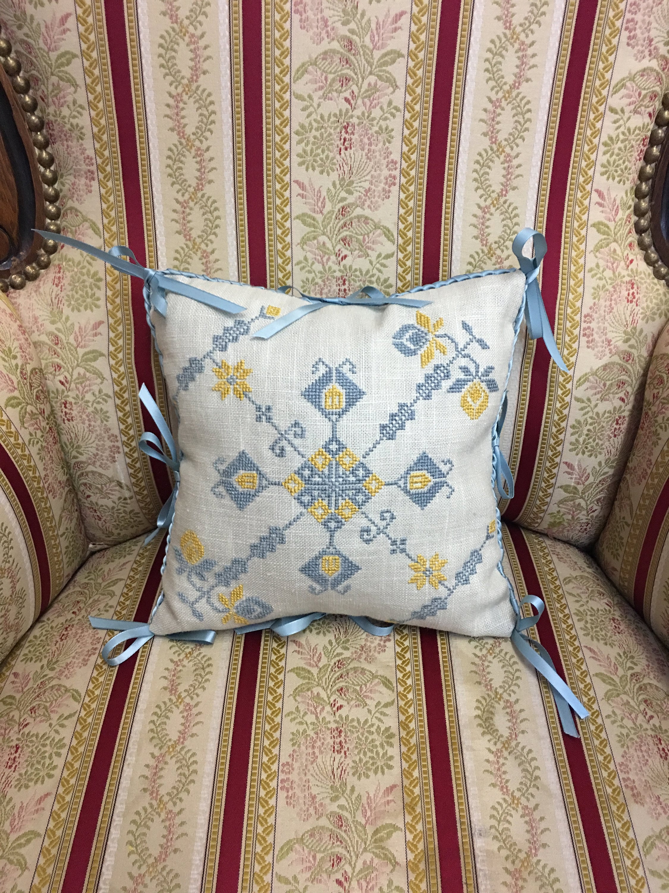 Motif Cushion Pattern - PDF File for Instant Download - Etsy