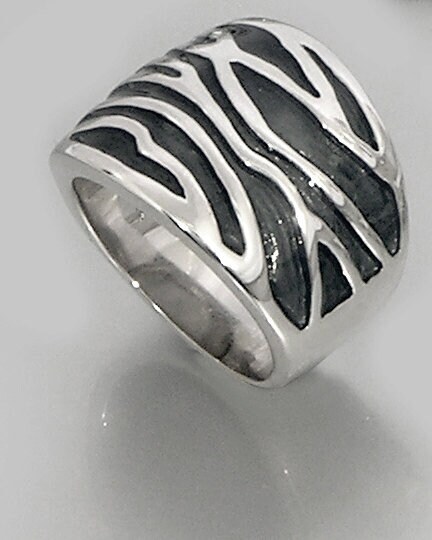 20s antique zebra pattern celluloid ring