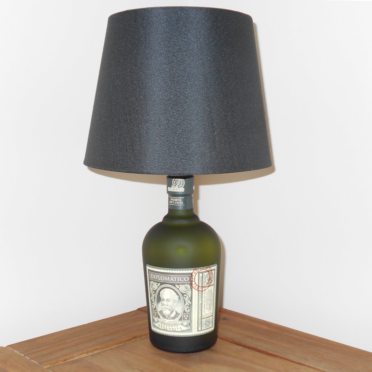 bayonet table lamp