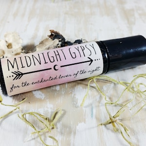 Arabian Musk, Roll on Fragrance Oil, Perfume Oil, Roll on Perfume, Musk, Fragrance, Musky Scent