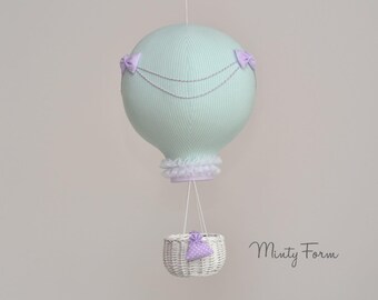 Hot Air Balloon Baby Mobile, Adventure Nursery Decor, Ceiling Mounted Crib Mobile, Baby Shower Gift