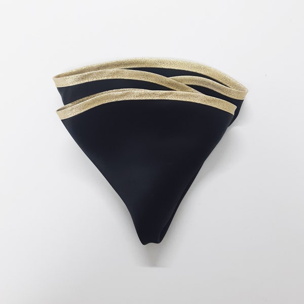 Round black natural silk men's pocket square with gold border