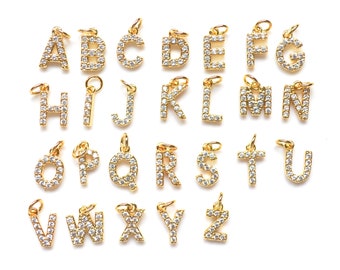 Mini colgante con letra inicial enchapado en oro y pavé de circonita cúbica, dije de letra dorada