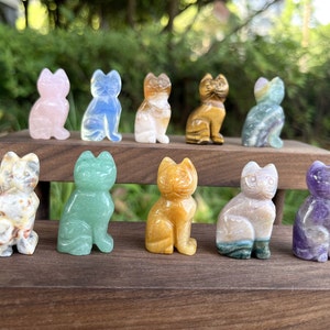 1.5 &quot; Nature crystal cat , carved Crystal Animal, Gemstone cat Sculpture , catcarving,  Home Decor, Crystal Gift