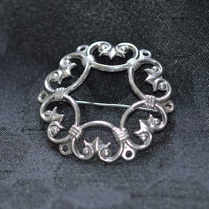 Vintage Finnish Kalevala Koru sterling silver Viking design brooch, 1969, beautiful Scandinavian mid-century modern jewellery