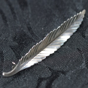 Vintage Anton Michelsen Danish sterling silver leaf/feather brooch, 1950s, beautiful Scandinavian silver mid-century modern jewellery