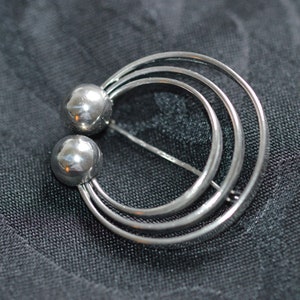 Vintage Finnish Kupittaan Kulta Elis Kauppi Sterling silver brooch, 1970s,  beautiful Scandinavian mid-century modern silver jewellery