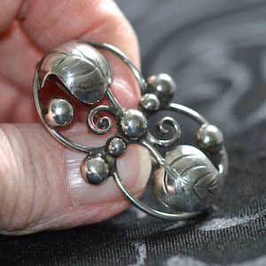 Vintage Hermann Siersbol Danish silver oval leaf and bead brooch, Danish, 1950s, beautiful mid-century modern silver Scandinavian jewellery