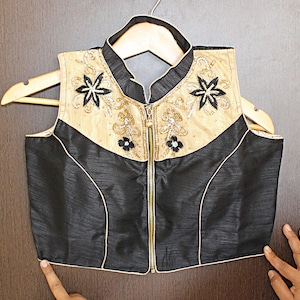 Black Saree Blouse, Blouse Top, Free size top, Indian Blouse, Golden embroidery, Bollywood Choli, Designer Blouse, sari top, saree blouse,