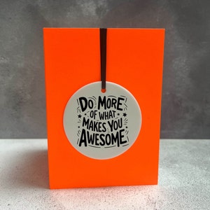 Biglietto motivazionale, biglietto di amicizia, regalo motivazionale, regalo ispiratore, regalo per un amico, biglietto di ringraziamento, fai di più di ciò che ti rende fantastico