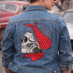 Rückenpatch Rockabilly Totenkopf – Pin Up Mädchen Aufnäher | Bügelpatch | Taschenpatch | Applikation | Jeansjacke | Handmade