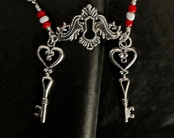 Love Spell Skeleton Key Necklace Witch Wiccan Aphrodite Erzulie Freda Voodoo