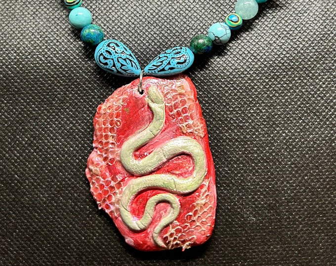 Shed Snake Skin Snake Vertebrae Gemstone Necklace Wicca Witch Goddess