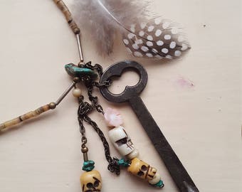 Skeleton key necklace