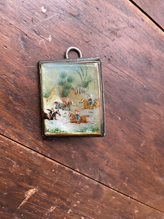 Mother of pearl hand painted pendant