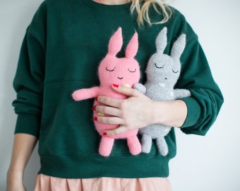 BOBBO the Bunny PDF knitting Pattern, in Norwegian.