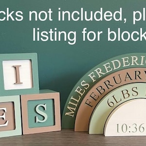 Grawerowany tęczowy układacz, spersonalizowany tęczowy układacz, prezent z okazji narodzin dziecka, prezent z okazji narodzin dziecka