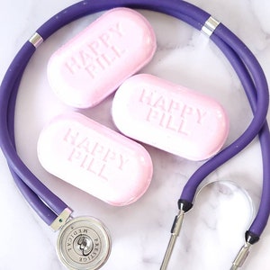 Happy Pill Bath Bomb, Grapefruit Mint Scent, Nurse Gift