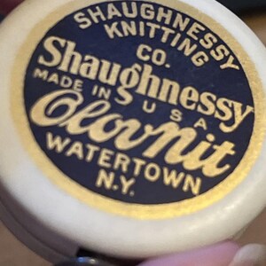 Cinta métrica con estuche de celuloide ~ Shaughnessy Knitting Co Watertown NY imagen 2