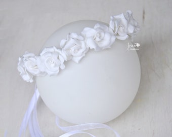 Simple hair wreath, White hair crown, First communion blossom hair crown, White wedding wreath, Flower girl circlet