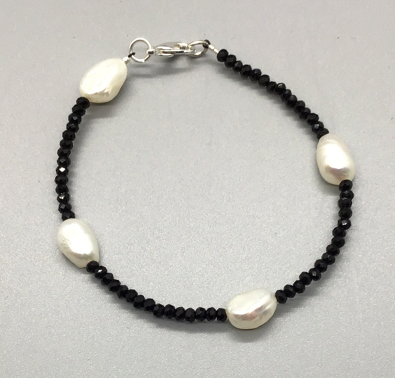Black Spinel pearl bracelet Black Spinel pearl bracelet