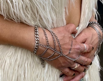 Ring Bracelet, silver Hand Bracelet, Slave Bracelet, silver bracelet , Bohemian Hand Jewelry, Ring Chain Bracelet, hand ornament