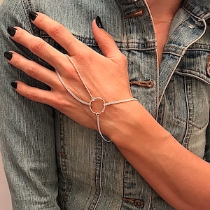 Ring Bracelet, Ring Chain Bracelet, Hand Bracelet, Slave Bracelet, Boho Jewelry, Silver Hand Bracelet, Body Jewelry, Dainty Ring Bracelet