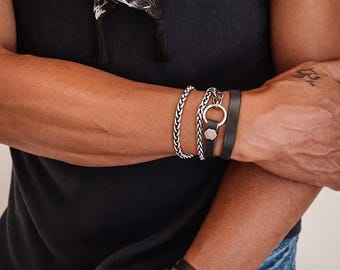 Bracciale in pelle e argento, bracciale in pelle da uomo, bracciale avvolgente, gioielli boho da uomo, bracciale a catena in argento, bracciale spesso, polsino da uomo