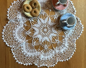 Daffodils doily-Crochet Table Center