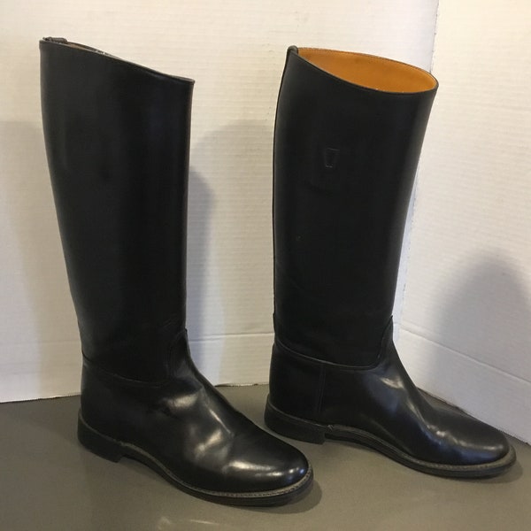 Black leather riding boots HANDMADE equestrian tall round toe boots women size 7 worn maybe 2 times, w inside pull straps, 1/2 inch heel