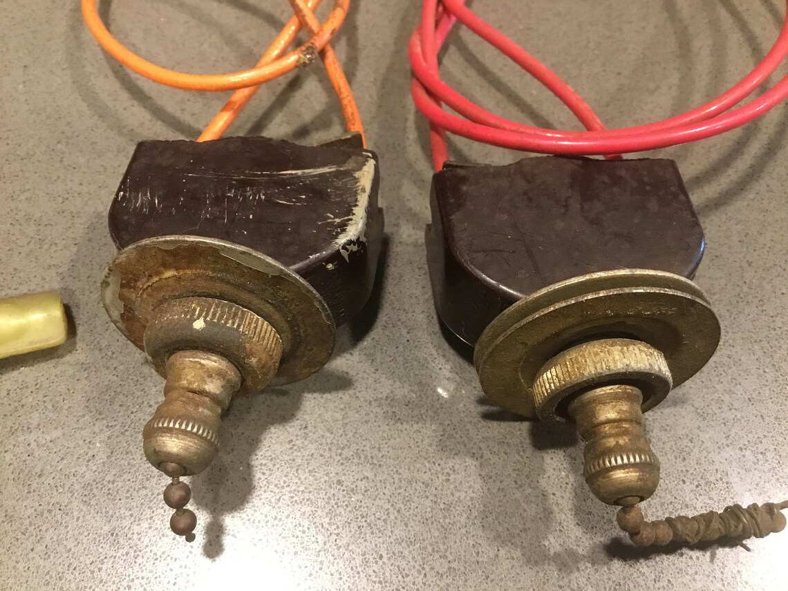 Vintage Bakelite and brass lamp pull switches electric hook Etsy