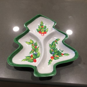 Vintage Christmas cookie tray, plastic Christmas tree shaped serving party tray with divided compartments, 1980s Yule tree Xmas candy kitsch image 2