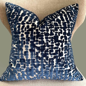 Blue Luxurious Throw Pillow Cover, Decorative Pillow made with cut velvet, 18x18, 20x20, 22x22 pillow covers, square or lumbar