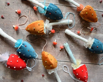 Handmade Christmas Decoration "Velvet Toadstools"