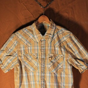 Vintage Medium Men's Short Sleeve Shirt Hollister Western Styling Plaid  Snap Button Cowboy Rodeo #019