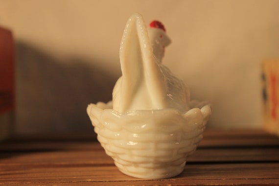 Chicken in Basket Trinket Box Vintage White Milk … - image 6
