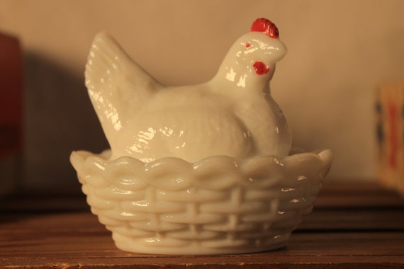 Chicken in Basket Trinket Box Vintage White Milk … - image 3