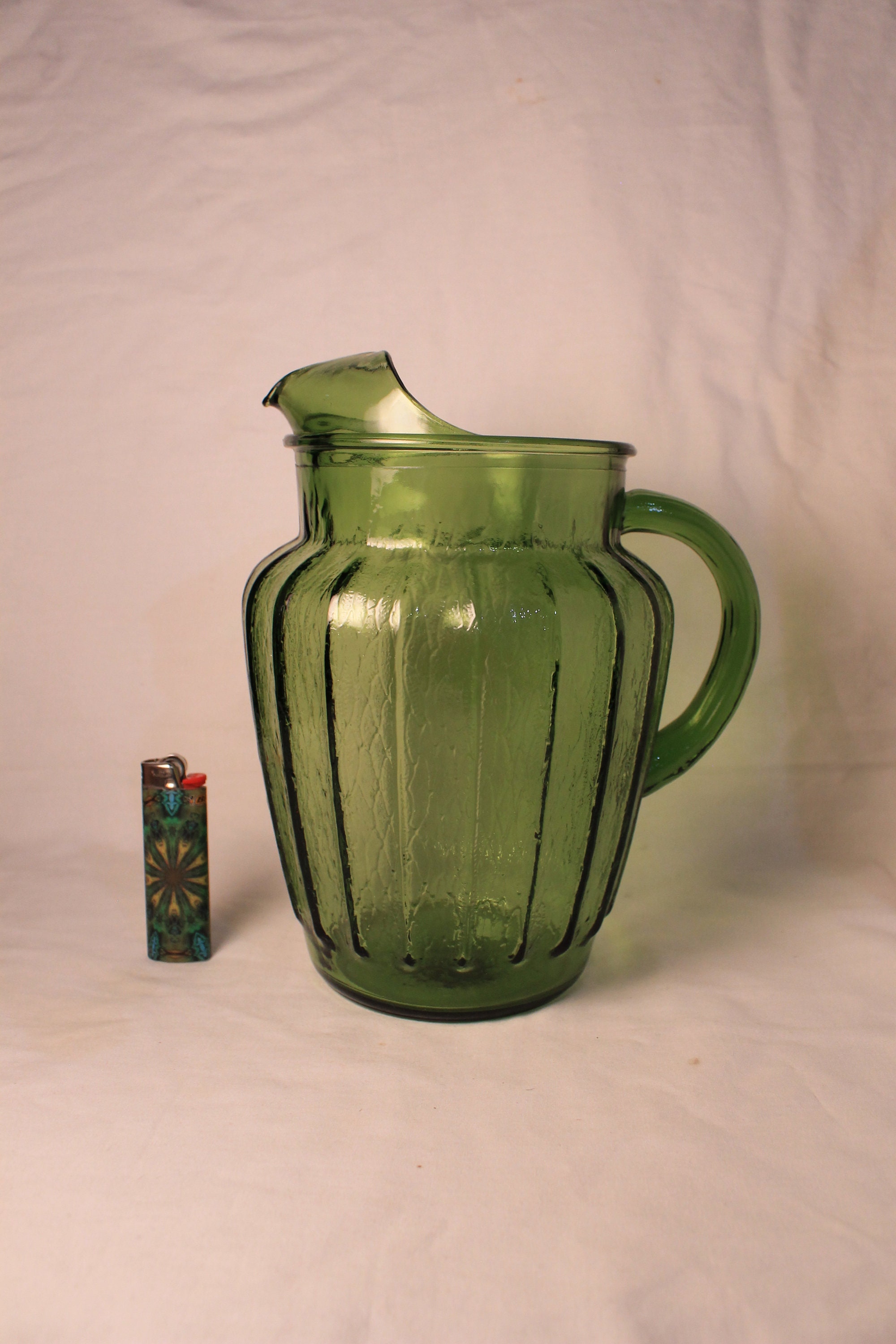 Green Vintage Pitcher, 70s Plastic Pitcher, Tea or Water Pitcher