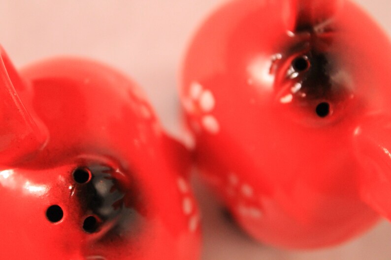 Red Bears Daisy Eyes Salt and Pepper Shaker Set Vintage Ceramic from Japan