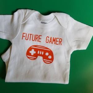 Future Gamer Baby Clothes, Gamer Dad, Gaming Baby, Video Game Baby, Pregnancy Announcement, Gender Neutral Baby Clothes, Gamer Mom, Gamer