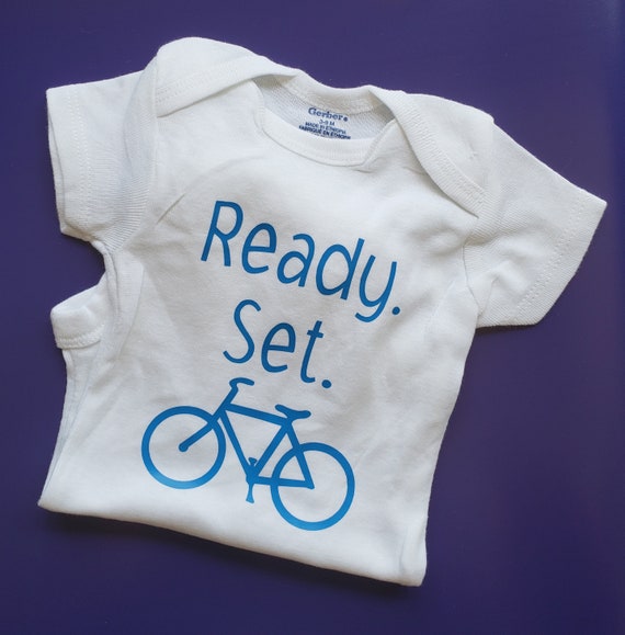 Né pour faire du vélo avec mon papa papa père Babygrow Baby Grow Toutes tailles!