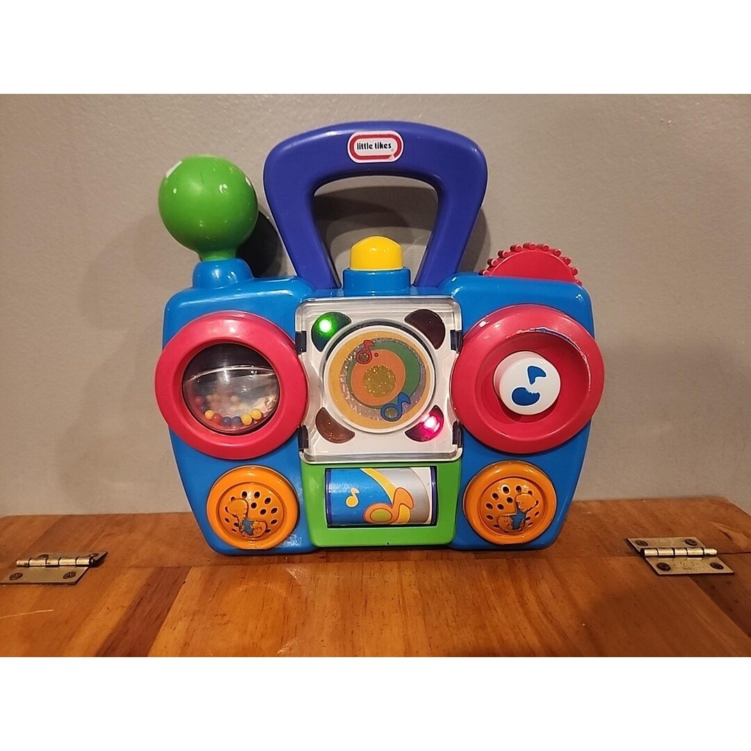 Little Tikes Pop Tunes Lil Rocker Boom Box Toy Fun Sounds Early ...